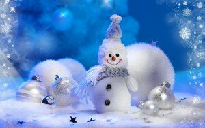 New_Year_wallpapers_Snowman_on_New_Year_s_Eve_2015_088660_